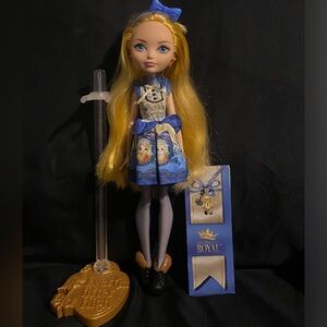 Ever After High: Blondie Locks Doll